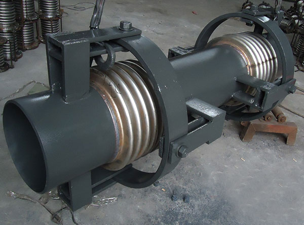 复式万向铰链波纹补偿器